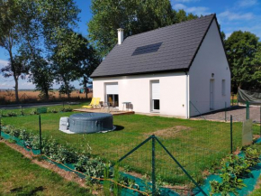 Maison individuelle neuve plein pied avec terrasse et jardin clos 10minutes a pied de la plage